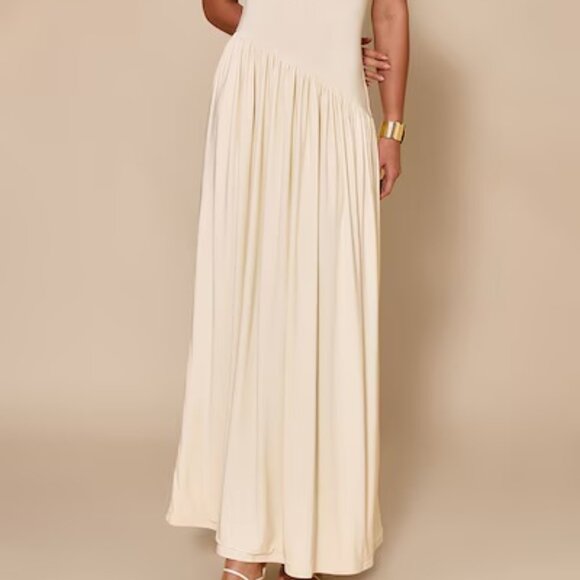 Dresses Dressed(Forever "Dressed" in Dresses) - Picture 4 of 16